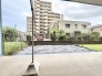 開放感のある空間が広がり、穏やかな時間が流れる心地よいロケーションです。