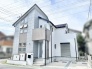洗練されたデザインが目を引く佇まいが、穏やかな日常を優しく演出します。