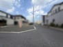 車の通りも少ない閑静な住宅地。子育てにも、第二の人生にも。
