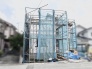 新しい暮らしのカタチが形作られていく、静かな期待感に満ちた建築中の現地です。