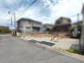 広々とした空が広がり心地よい風が通り抜ける開放的なロケーション