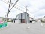 洗練された佇まいが街並みに溶け込むスタイリッシュな外観デザイン