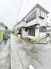 落ち着いた佇まいが周囲の静かな街並みに溶け込む佇まい