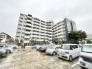 落ち着いた佇まいが日常に安心感をもたらす住まいの外観です