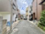 穏やかな空気が流れる落ち着いた住環境が広がり毎日の暮らしに心地よいくつろぎをもたらします