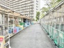 整理された空間が心地よい、日々の暮らしやすさに配慮された共用スペースです。
