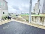 穏やかな住宅街に位置する開放的な敷地は新しい住まいを築く心地よいキャンバスとなります