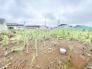 周囲の視線を気にせずゆったりと過ごせる開放的な敷地が広がっています