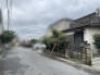 緑豊かな植栽が彩る落ち着いた佇まいは穏やかな時間を予感させる住まい