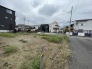穏やかな空気が流れる落ち着いた住環境に佇むゆとりある敷地です