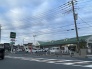 日々の暮らしを支える便利な施設が身近に揃う落ち着いたロケーション 160m