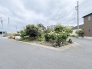 穏やかな時間が流れる閑静な住宅街の一角に、心地よいゆとりを感じさせる穏やかなロケーションが広がります。