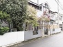 豊かな緑に囲まれ穏やかな時間が流れる落ち着いた佇まいの外観です