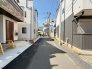前面道路を含む現地写真

