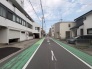 前面道路を含む現地写真
