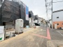 前面道路を含む現地写真
