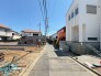 前面道路を含む現地写真
