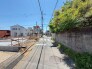 前面道路を含む現地写真
