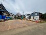 周辺環境と調和する穏やかな街並みに位置し、新たな暮らしの可能性が広がる住まいづくりのための敷地です。