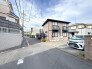 前面道路を含む現地写真

