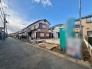 前面道路を含む現地写真
