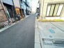 前面道路を含む現地写真
