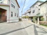 前面道路を含む現地写真
