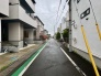 前面道路を含む現地写真
