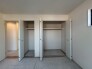 無駄のないシンプルな空間設計が、日々の暮らしに心地よい静けさと調和をもたらしてくれます。