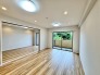 開放感のある空間が日々の暮らしを整え、穏やかな時間が流れる住まい。