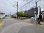 前面道路を含む現地写真
