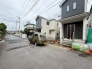 前面道路を含む現地写真
