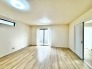 シンプルで無駄のない空間が、日々の暮らしに静かな安らぎとゆとりをもたらしてくれます。