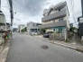前面道路を含む現地写真
