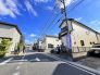 前面道路を含む現地写真
