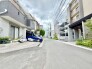 前面道路を含む現地写真

