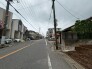 落ち着いた住宅街が広がり、穏やかな日常の気配が漂う住環境が整っています。