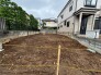 閑静な住宅街に位置する、理想の暮らしを自由に描き出せる広がりを持った敷地です。