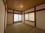 和の趣を感じる静かな空間が、日々の暮らしに心安らぐひとときをもたらしてくれます。