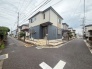 前面道路を含む現地写真

