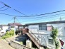 前面道路を含む現地写真
