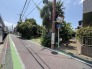 前面道路を含む現地写真

