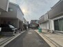 穏やかな時間が流れる落ち着いた住宅街は、日々の暮らしに安らぎと心地よい静けさをもたらしてくれます。