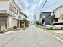 前面道路を含む現地写真
