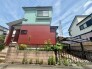 個性的で温かみのある外観が、日々の暮らしに豊かな彩りと落ち着きをもたらしてくれます。