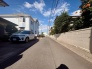 前面道路を含む現地写真
