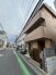 街並みに穏やかに溶け込む、落ち着いた色合いの外観が日々の暮らしに安らぎをもたらします。