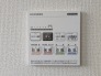 空気もこもらず、いつもクリーンな浴室乾燥機付。
