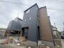 1号棟 角地につき、開放感に恵まれる住居がここに。
