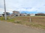 3号地 車通りの少ない閑静な住宅地、のびのびした子育てに適します。
